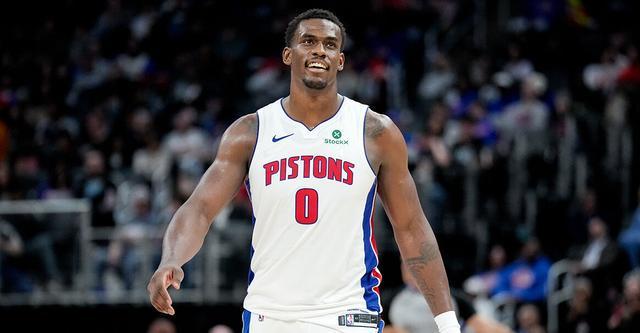 澳客-比克斯塔夫：杜伦统治力十足 很幸运能执教这种类型的球员